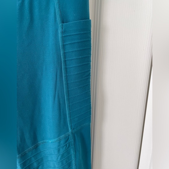 Athleta leggings, size small - Picture 3 of 3